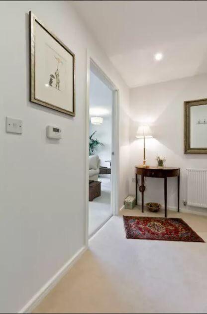 Wyatt Court Daire Londra Dış mekan fotoğraf