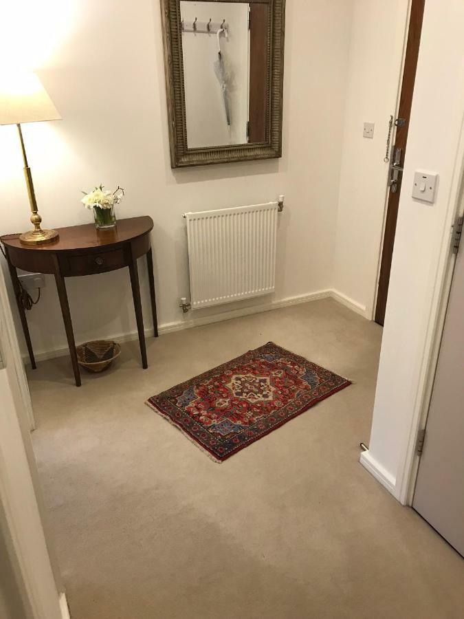 Wyatt Court Daire Londra Dış mekan fotoğraf